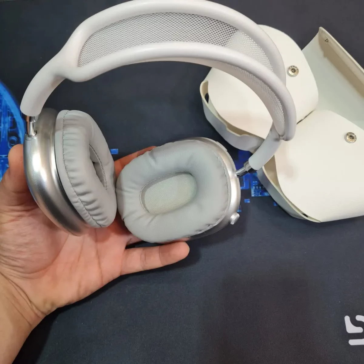 هدفون لوکس طرح AirPods Max – کیفیت بالا، قیمت اقتصادی - Image 5